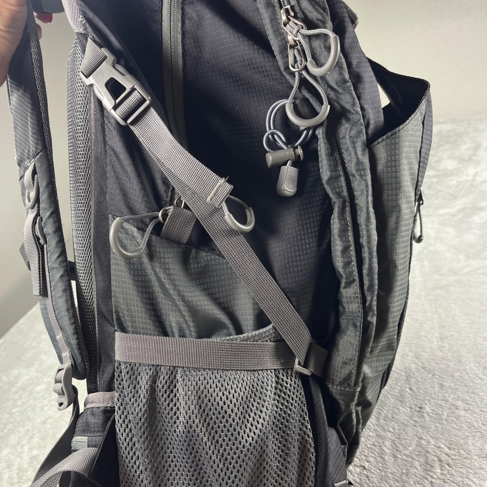 OutdoorMaster Backpack Hiking Daypack Lightweight… - image 8